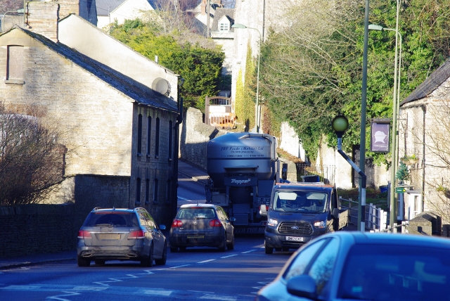Traffic conditions close to the Black Prince in Woodstock